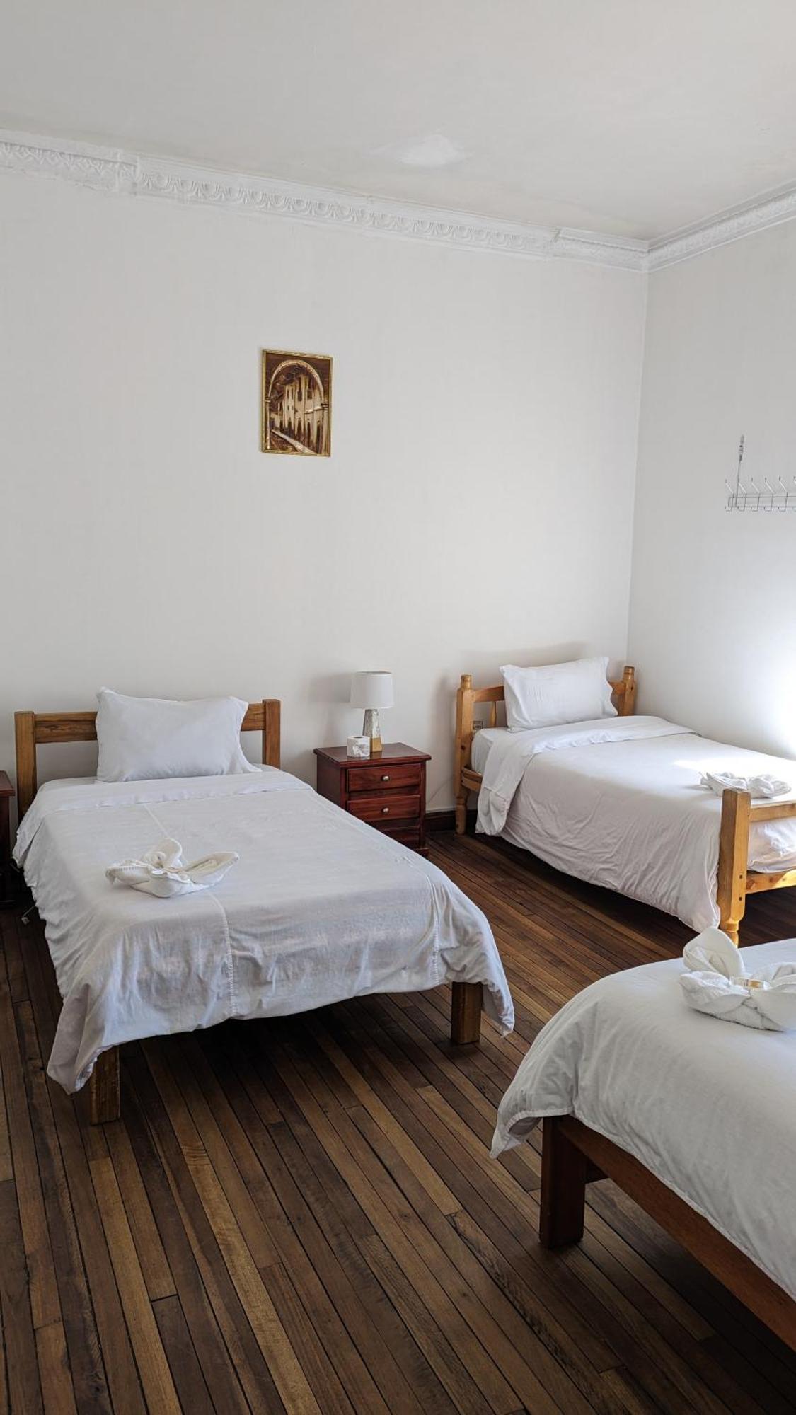 Vibes Aurik Hotel Quito Room photo