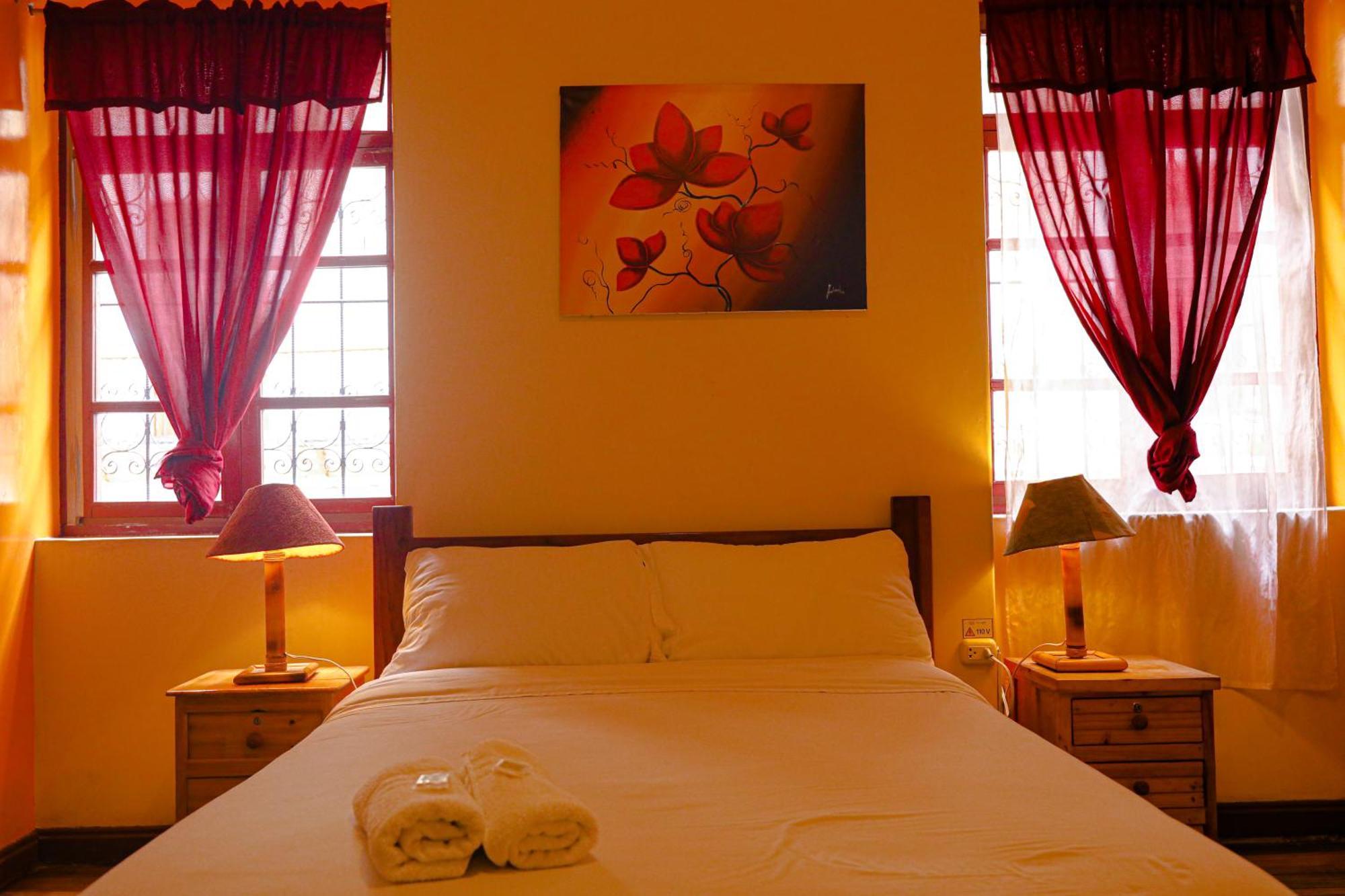 Vibes Aurik Hotel Quito Exterior photo