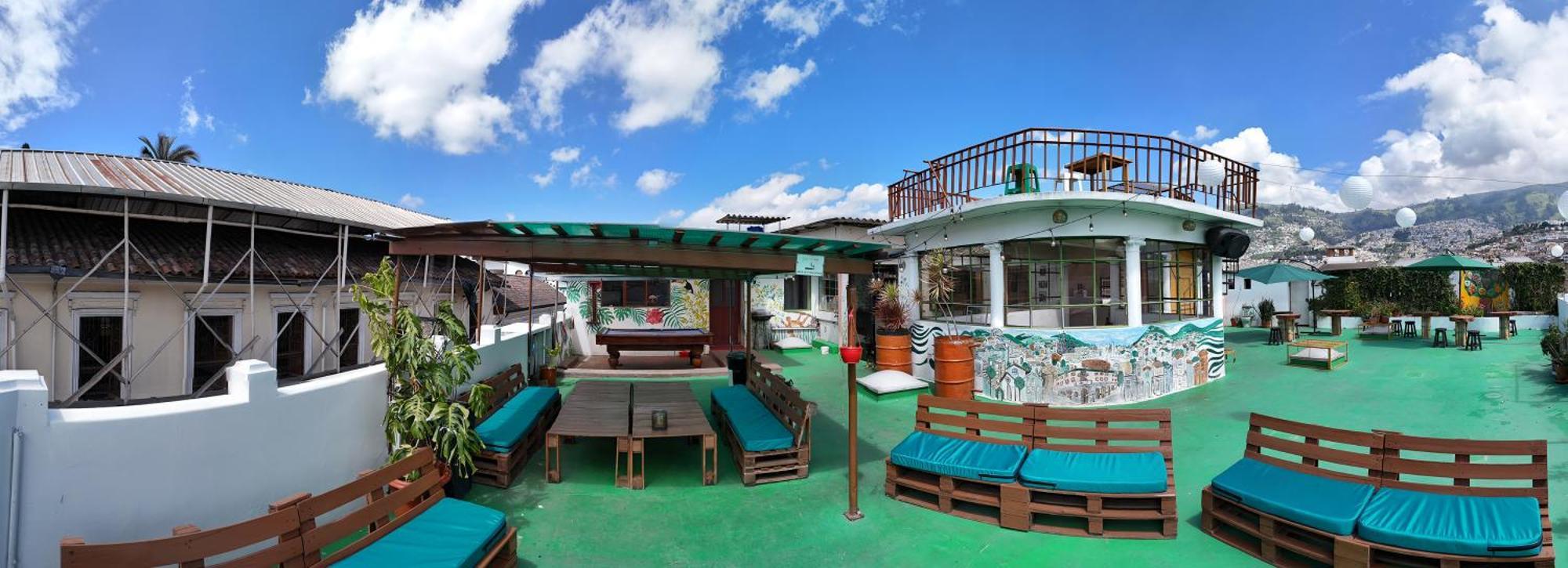 Vibes Aurik Hotel Quito Exterior photo